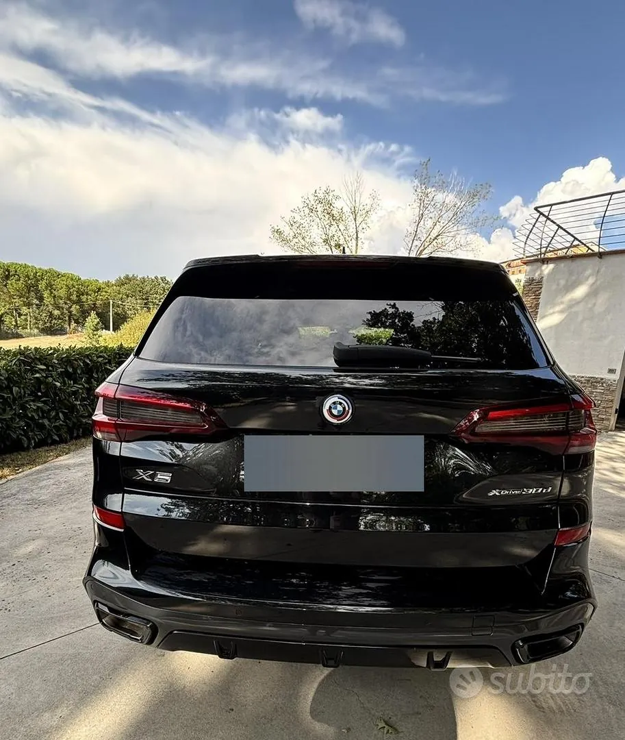 BMW X5 2023 photo 2