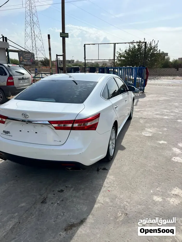 Toyota Avalon 2014 photo 4