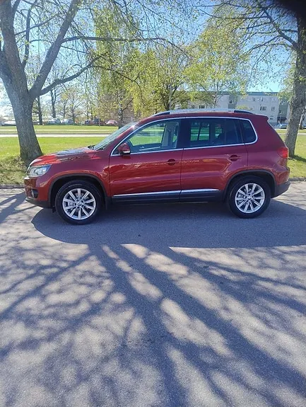 Volkswagen Tiguan 2013 photo 2