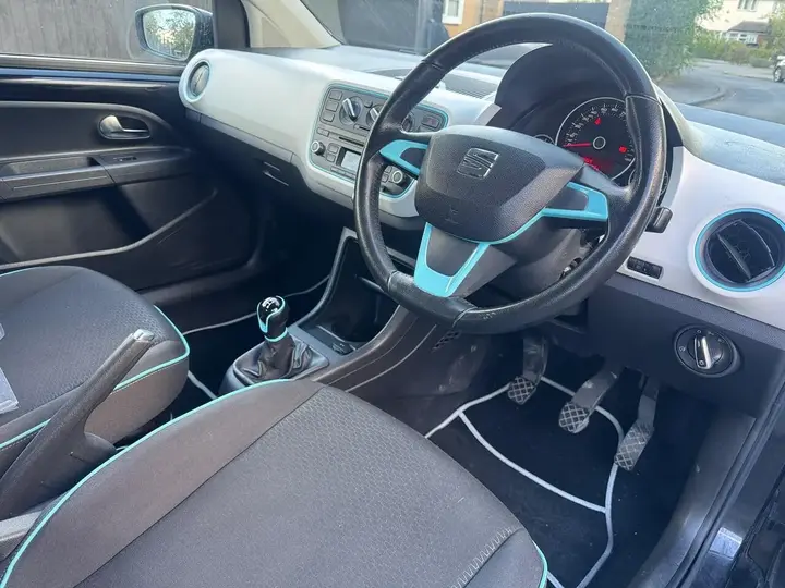 Seat Mii 2014 photo 2