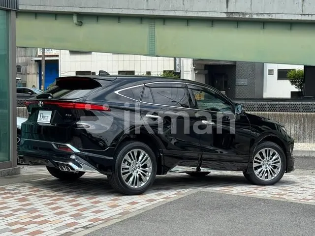 Toyota Harrier 2026 photo 3