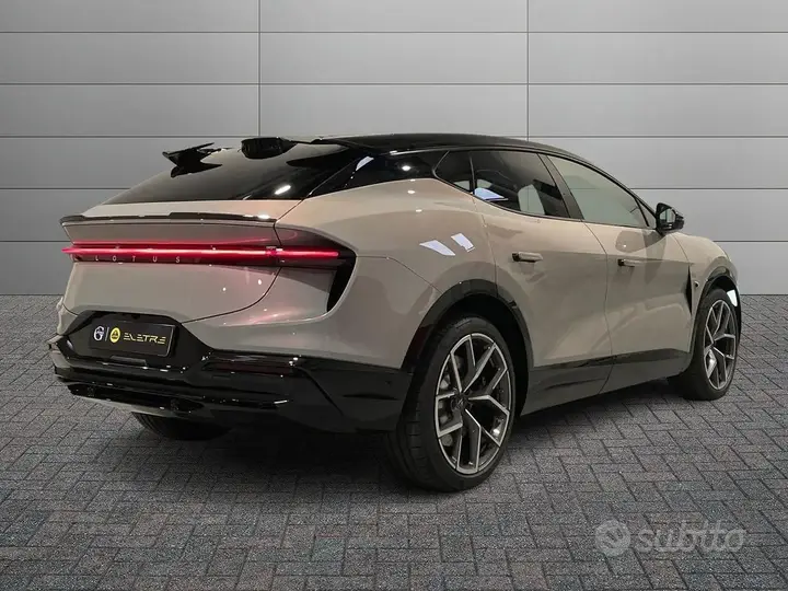 Lotus Eletre 2026 photo 2