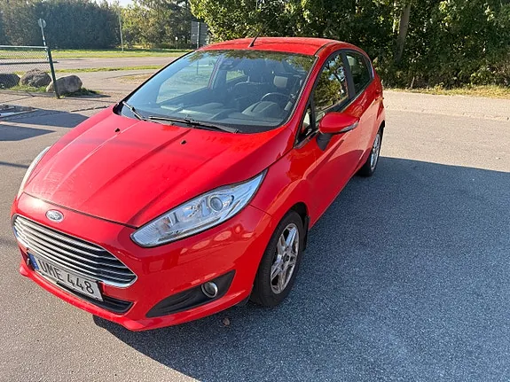 Ford Fiesta 2015 photo 3