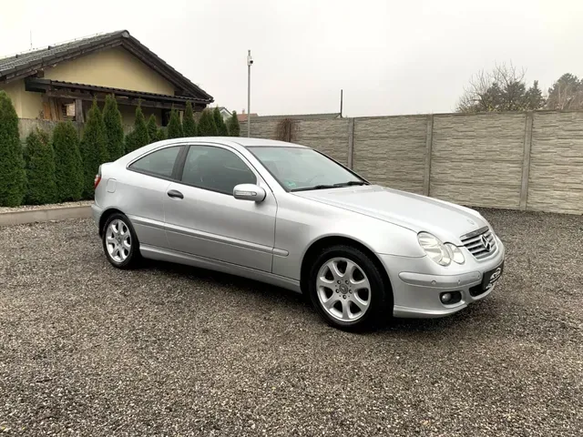 Mercedes-Benz C-Class Coupe