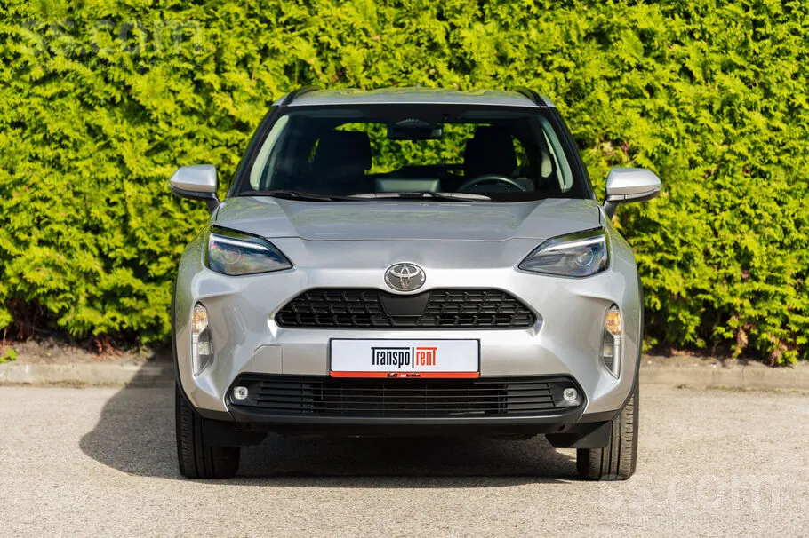 Toyota Yaris Cross 2025 photo 2
