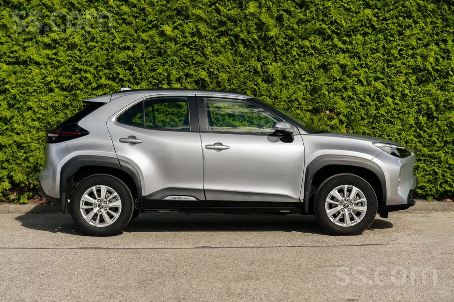 Toyota Yaris Cross 2025 photo 4