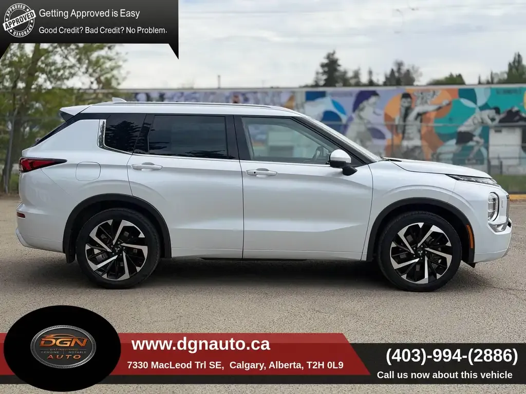 Mitsubishi Outlander 2022 photo 2