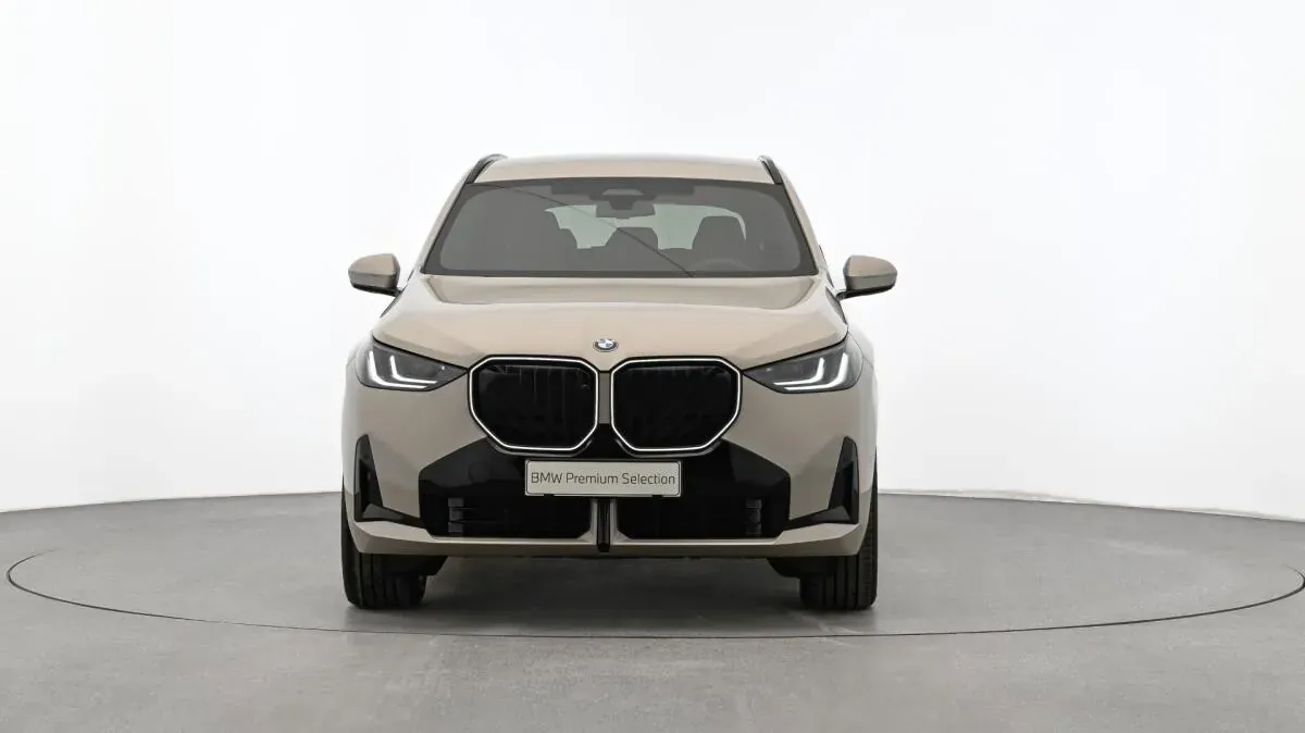 BMW X3 2026 photo 2