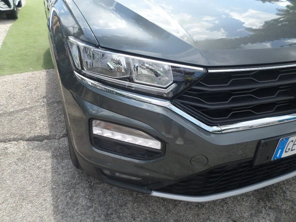 Volkswagen T-Roc 2021 photo 4