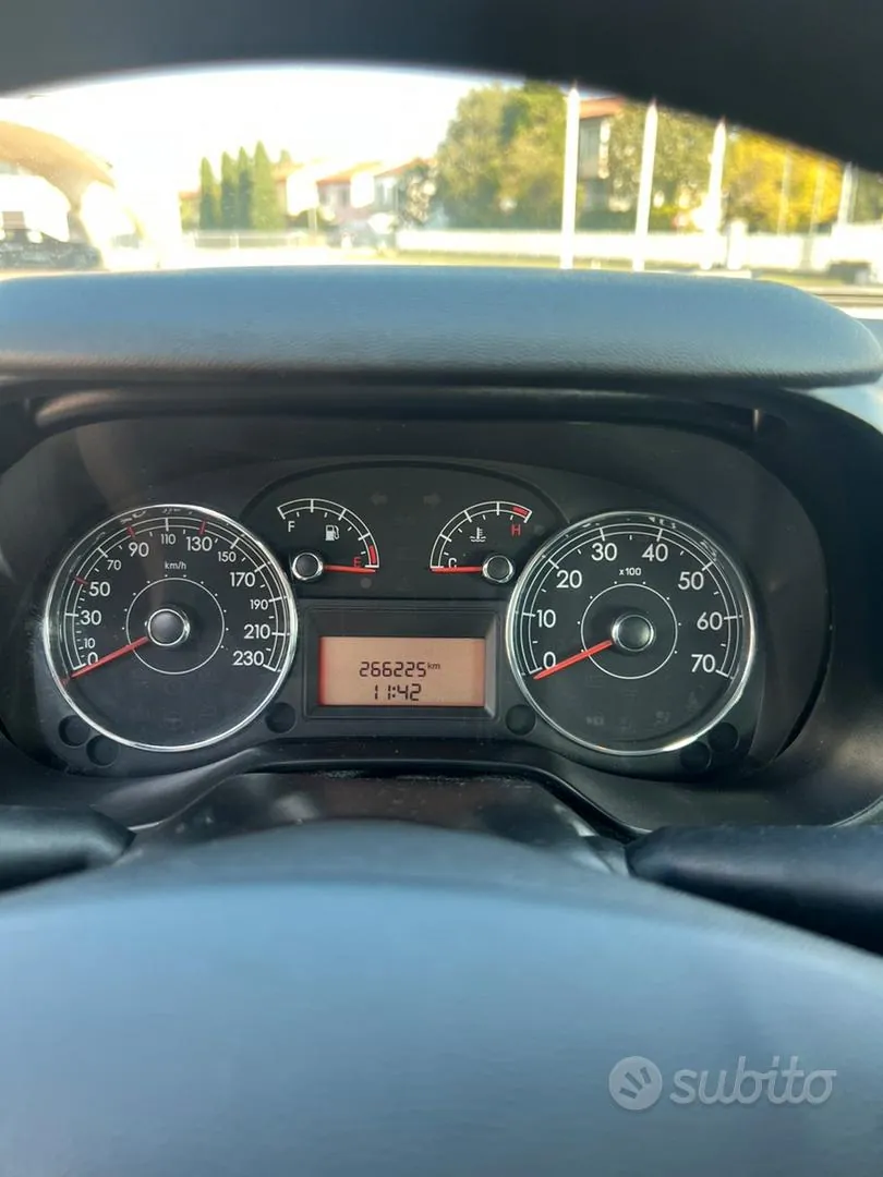 Fiat Punto 2014 photo 5