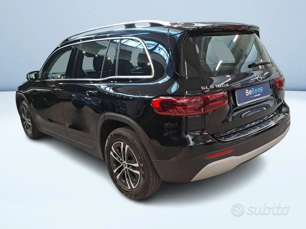 Mercedes-Benz Glb 2025 photo 5