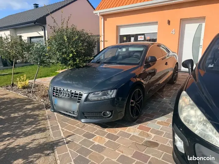 Audi A5 2008 photo 2