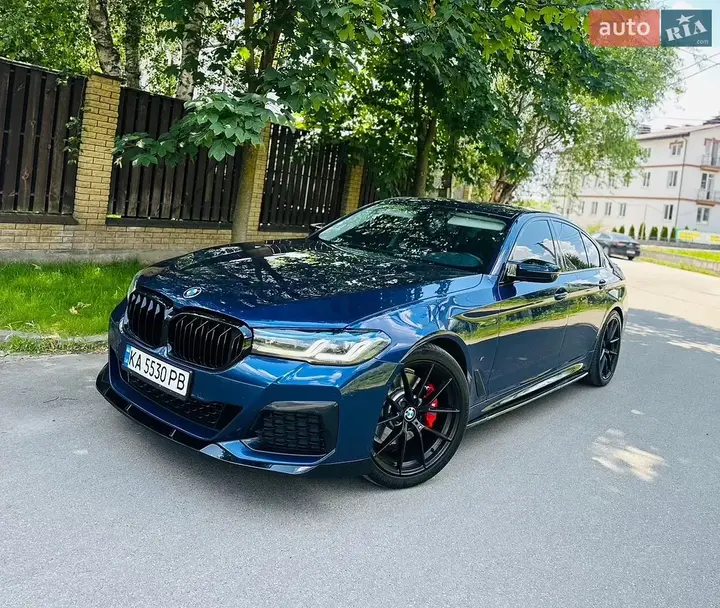 BMW 5 Series 2017 photo 2