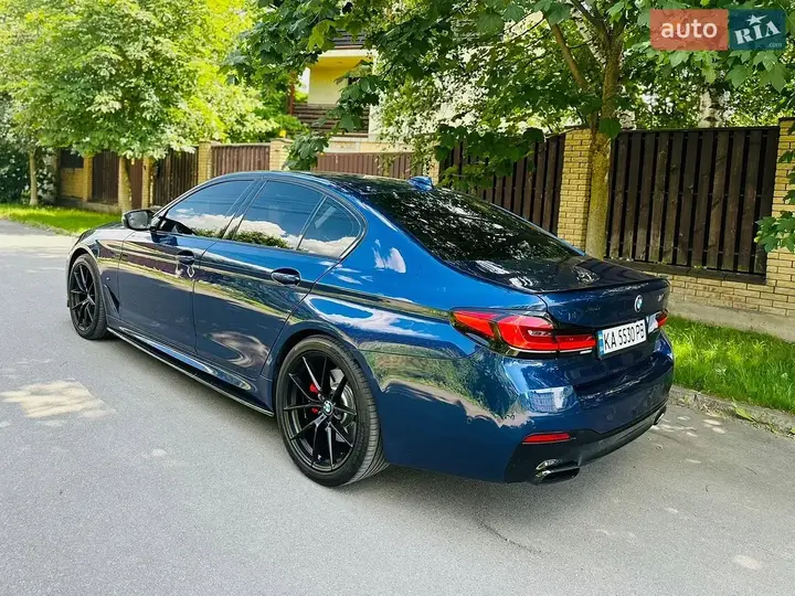 BMW 5 Series 2017 photo 3