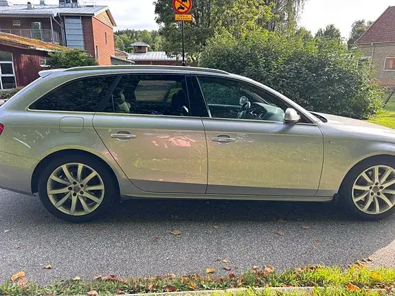 Audi A4 2015 photo 5