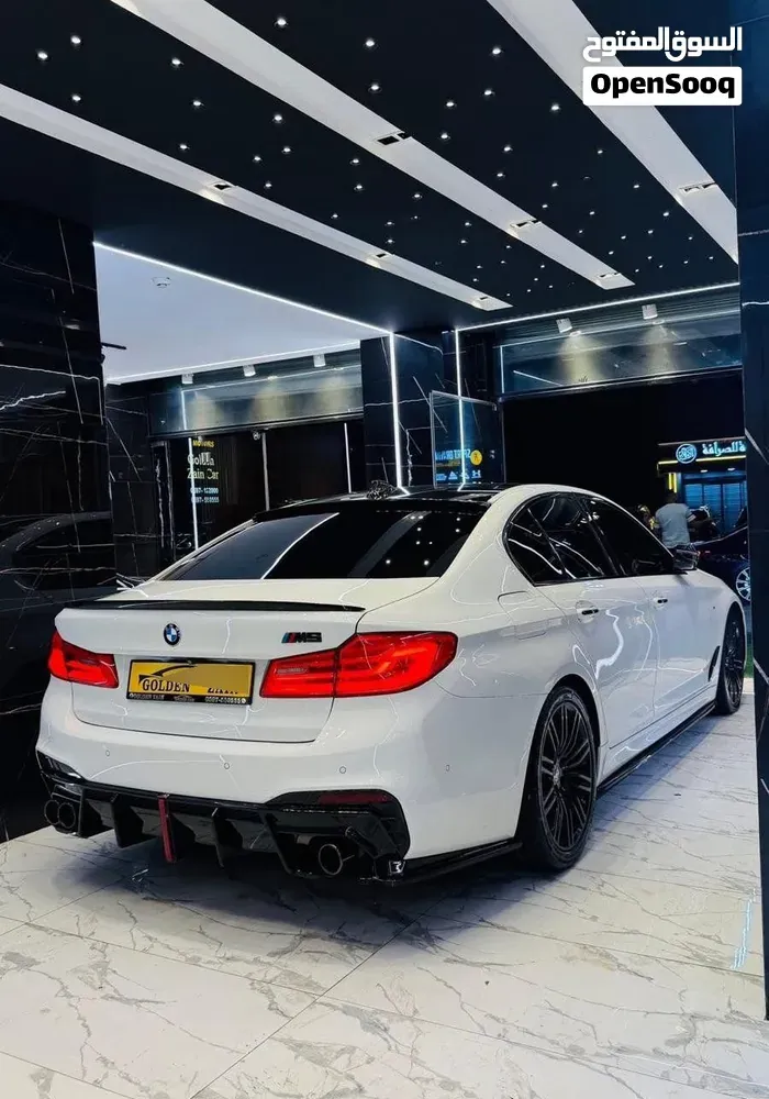 BMW 530I 2019 photo 2