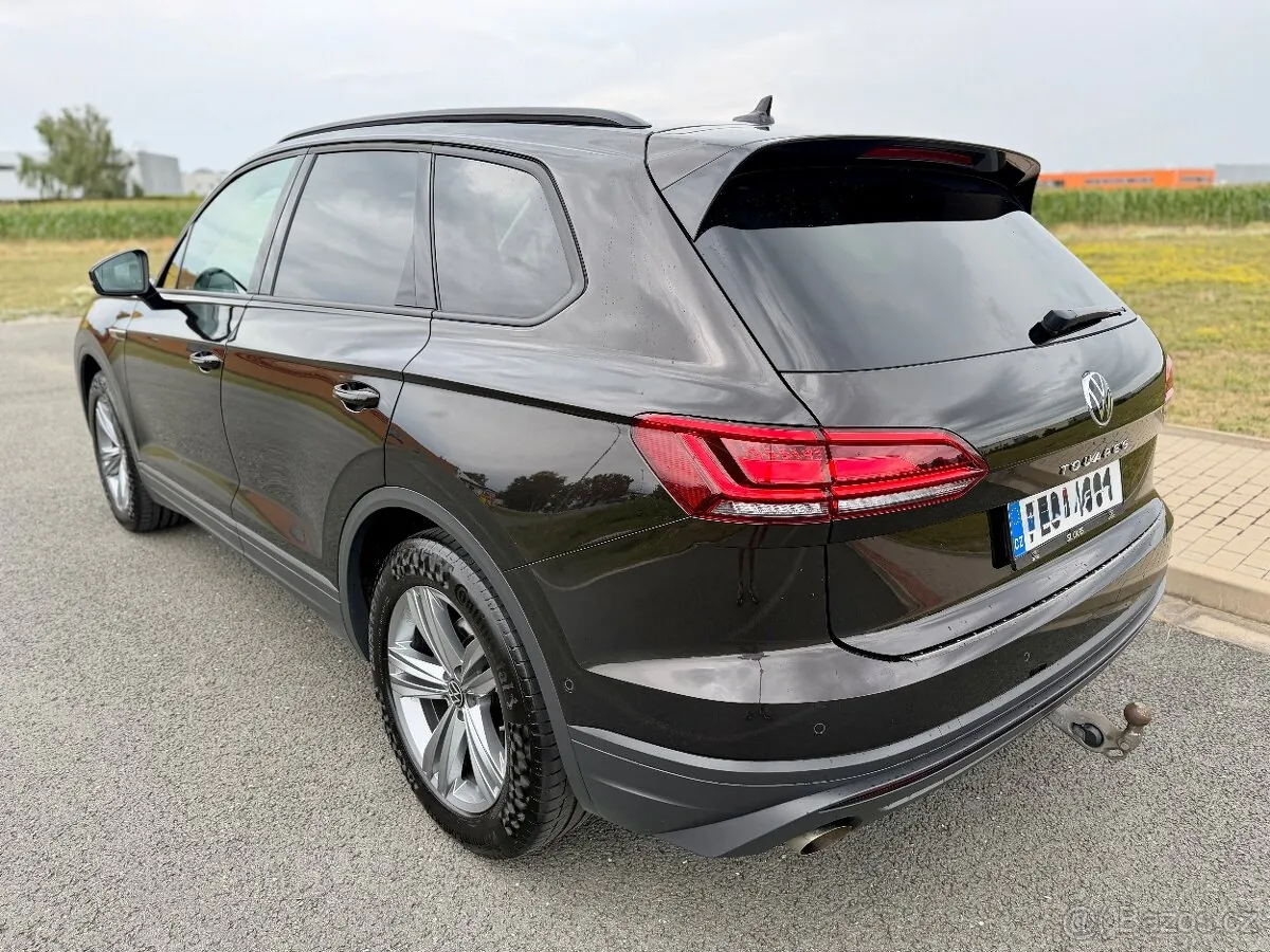 Volkswagen Touran 2022 photo 3