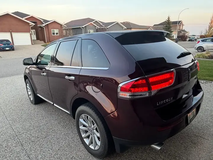 Lincoln Mkx 2011 photo 5