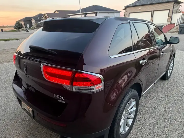 Lincoln Mkx 2011 photo 4