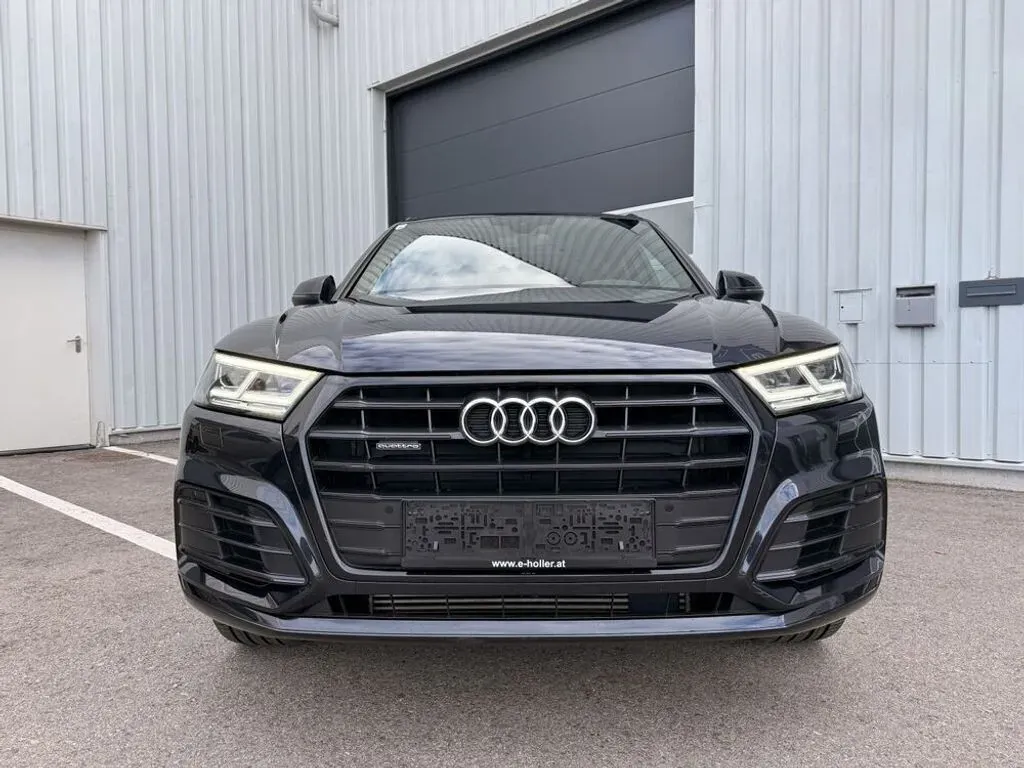 Audi Q5 2019 photo 2