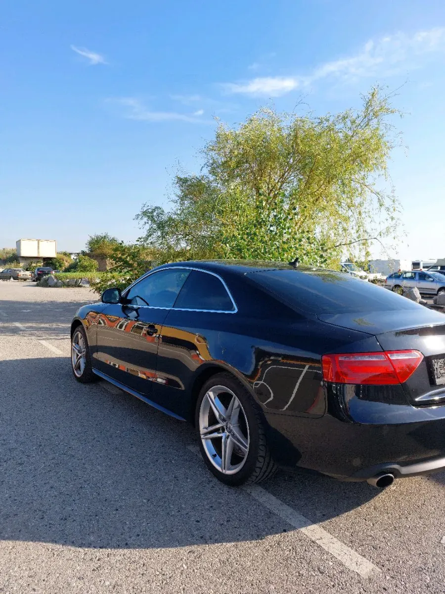 Audi A5 2008 photo 3