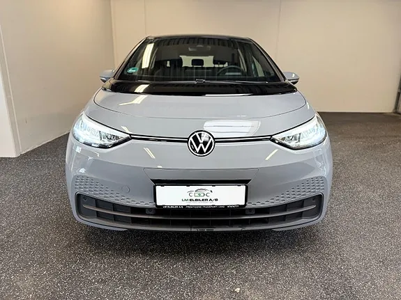 Volkswagen Id.3 2022 photo 2