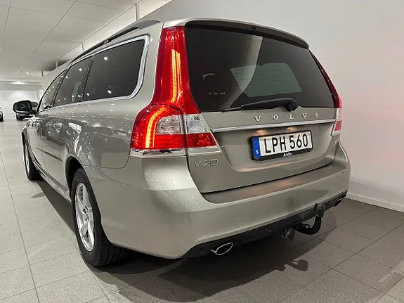 Volvo V70 2015 photo 4