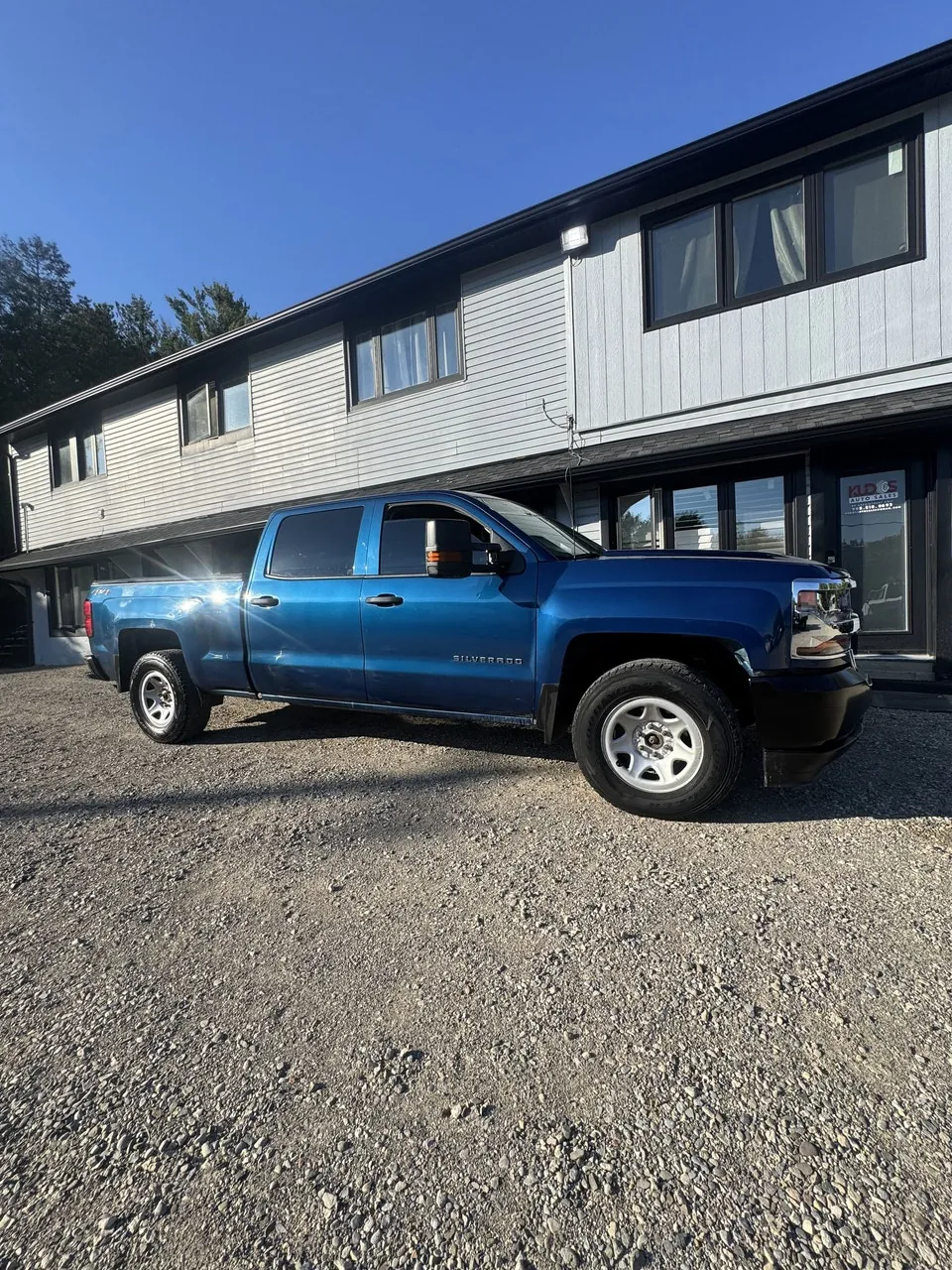 Chevrolet Silverado 1500 2018 photo 2