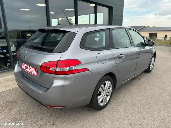 Peugeot 308 2020 photo 4