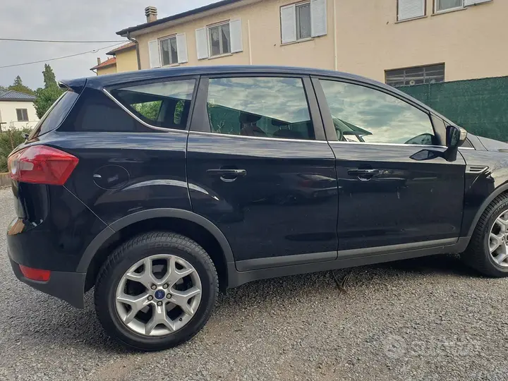 Ford Kuga 2012 photo 5
