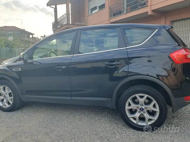 Ford Kuga 2012 photo 3