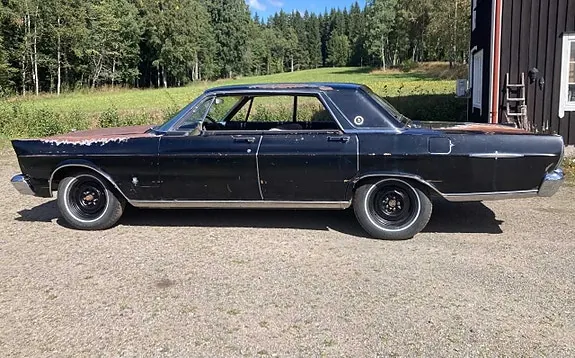 Ford Galaxie 1965 photo 3