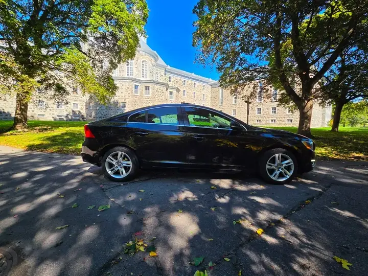 Volvo S60 2014 photo 5