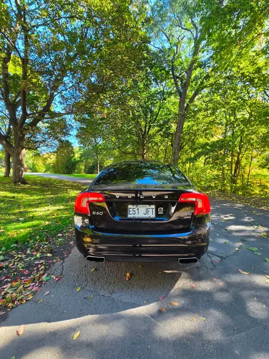 Volvo S60 2014 photo 3