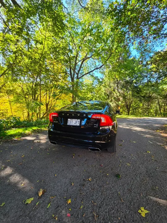 Volvo S60 2014 photo 2