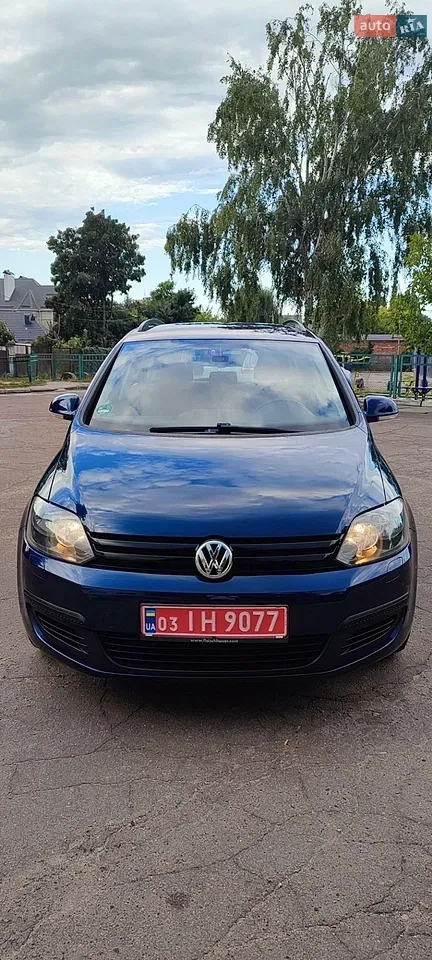 Volkswagen Golf Plus 2009 photo 2