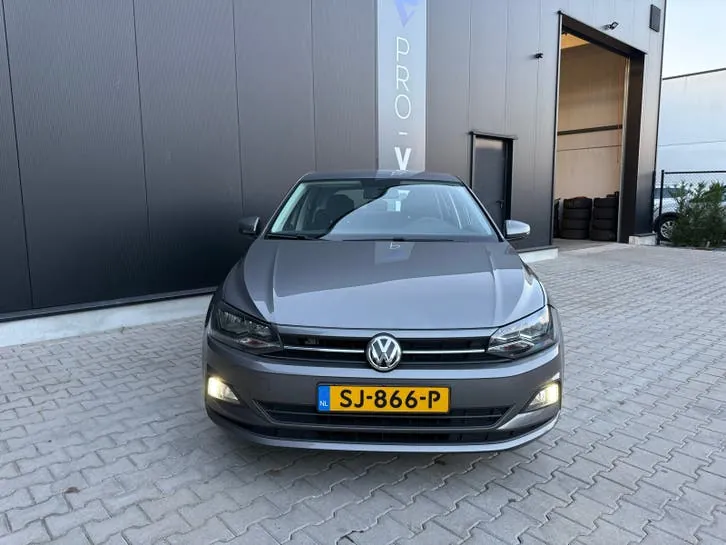 Volkswagen Polo 2018 photo 3