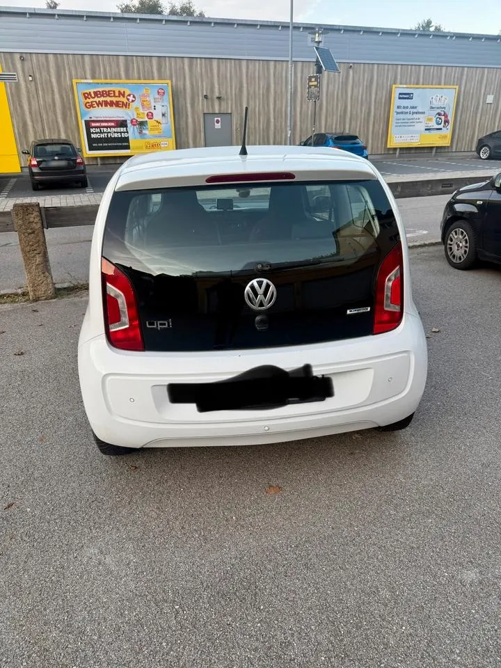 Volkswagen Up