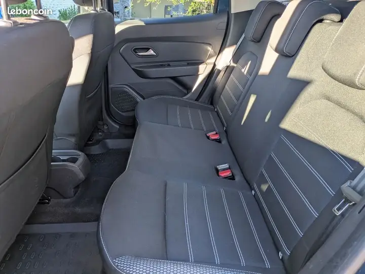 Dacia Duster 2017 photo 4