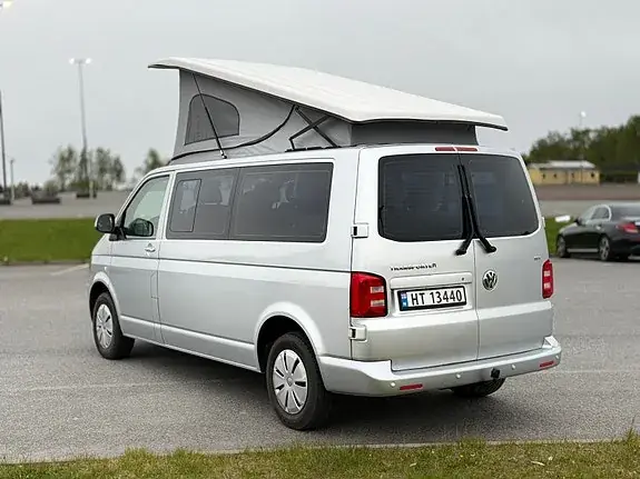 Volkswagen Caravelle 2010 photo 4
