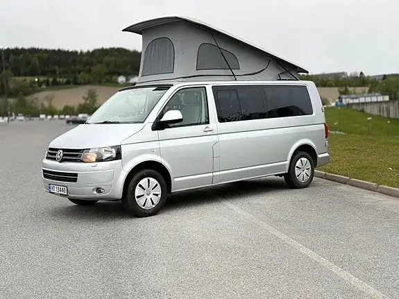 Volkswagen Caravelle 2010 photo 5