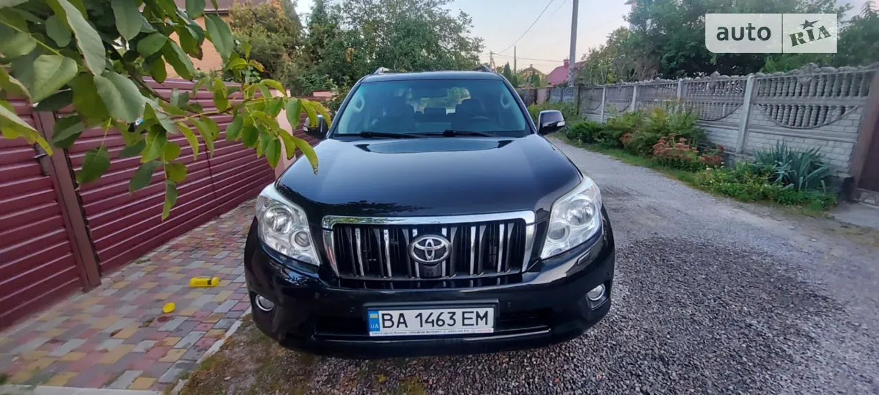 Toyota Land Cruiser Prado 2012 photo 3