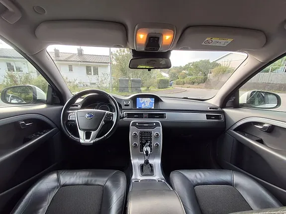 Volvo V70 2015 photo 4