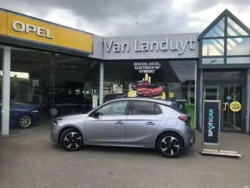 Opel Corsa E 2021 photo 2