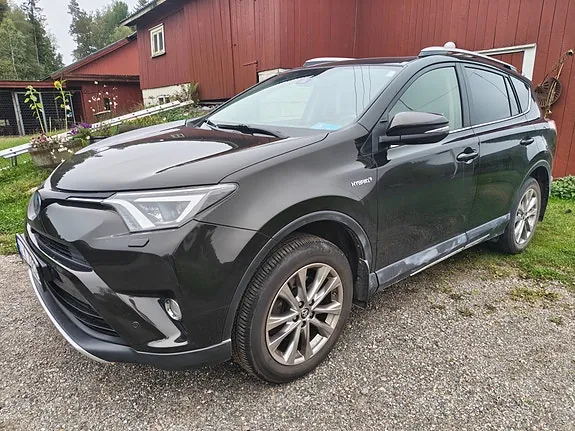 Toyota Rav4 2016 photo 3