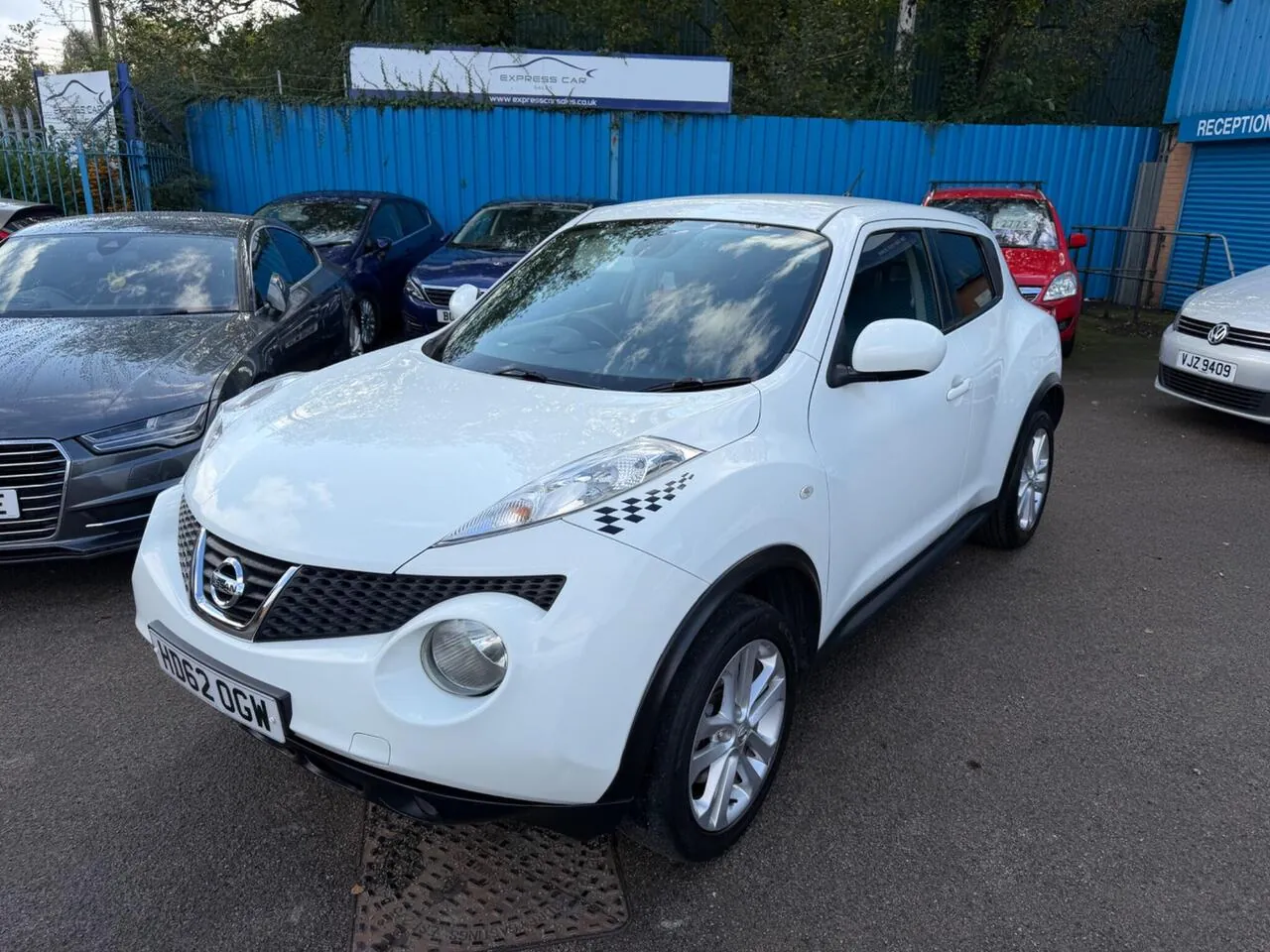 Nissan Juke 2012 photo 4