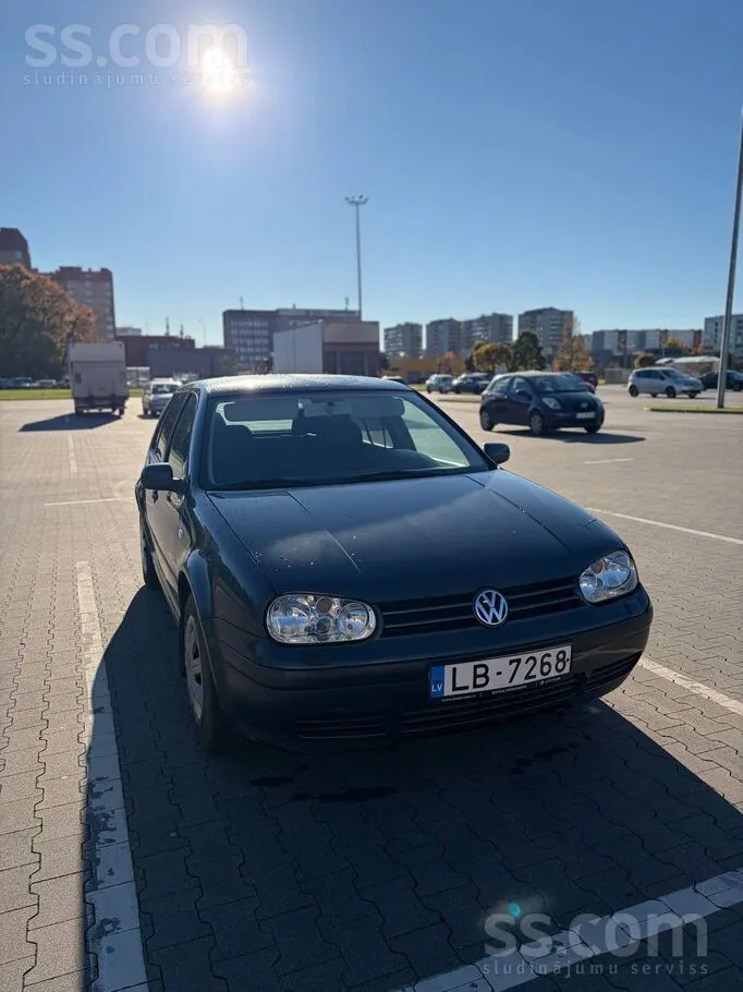 Volkswagen Golf 4 2002 photo 2