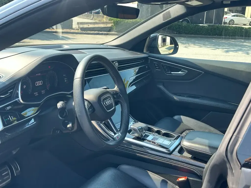 Audi Sq8 2023 photo 5