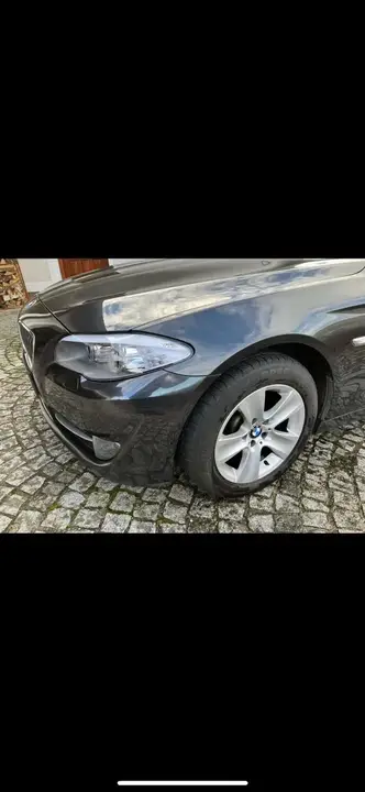 BMW 5 Series 2011 photo 3