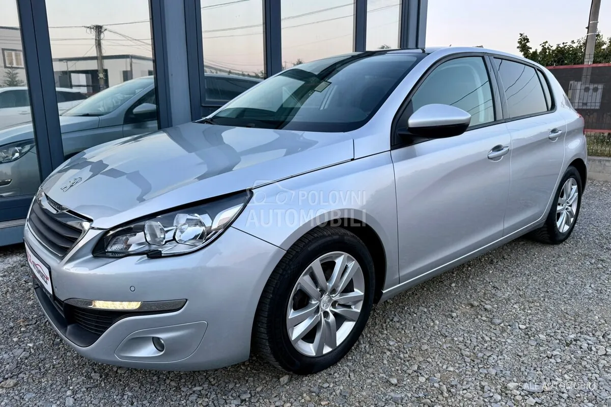 Peugeot 308 2015 photo 3